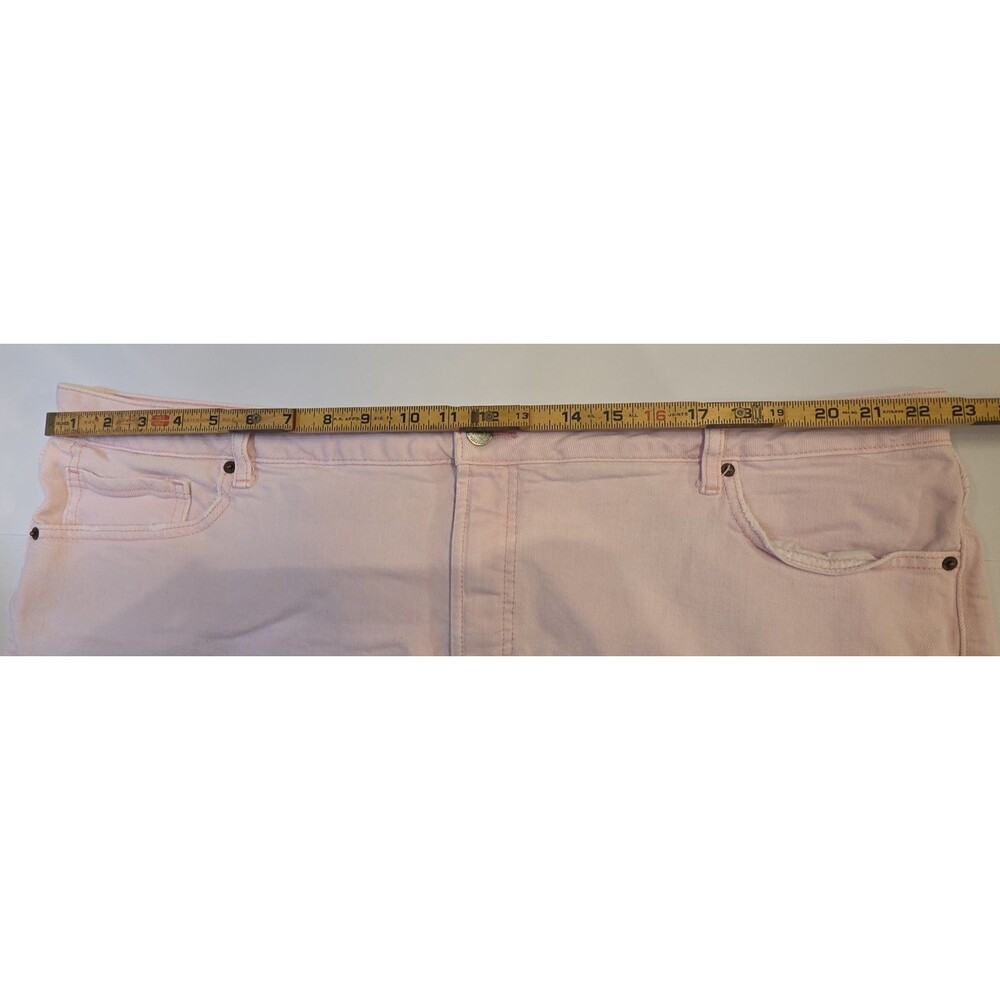 Old Navy Womens Plus Size 24W Pink OG High Rise Frayed Hem Denim Shorts Summer - Picture 6 of 8